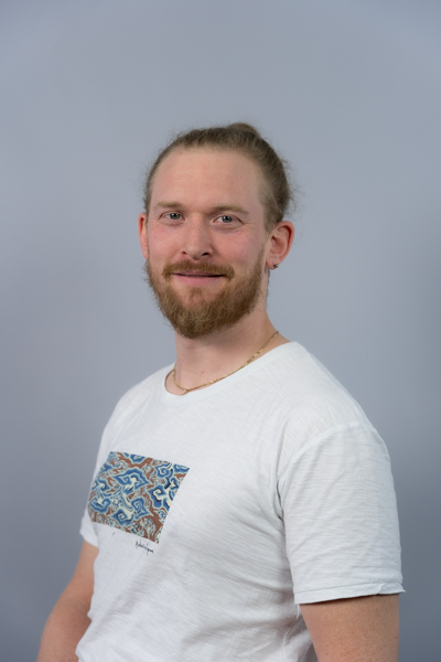 Bernhard Selcuk Mayer Web - Inconcepts Template