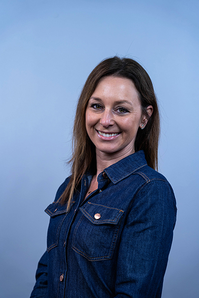 Melanie Riemer Jessenk - Inconcepts Template